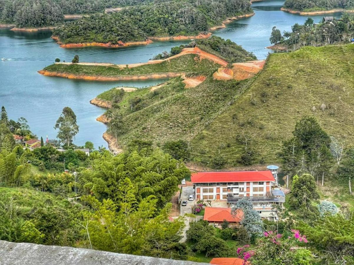 Piedra Del Penol Hotel Guatapé Buitenkant foto