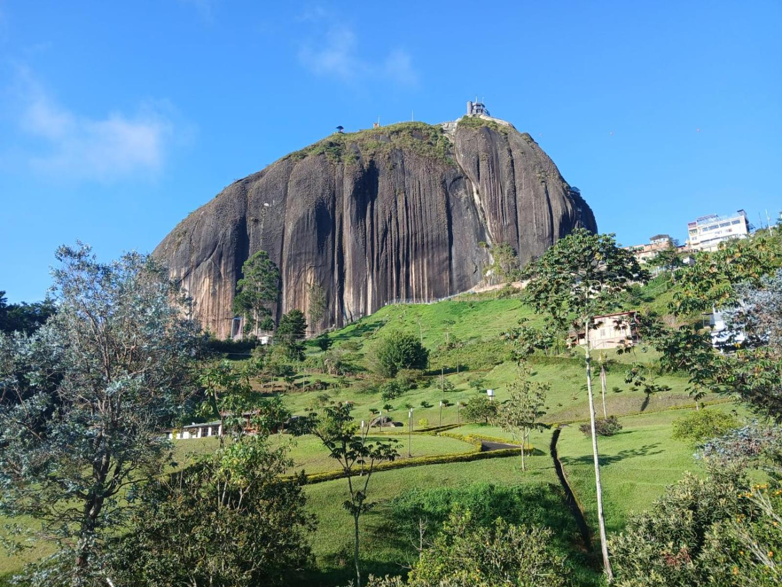 Piedra Del Penol Hotel Guatapé Buitenkant foto
