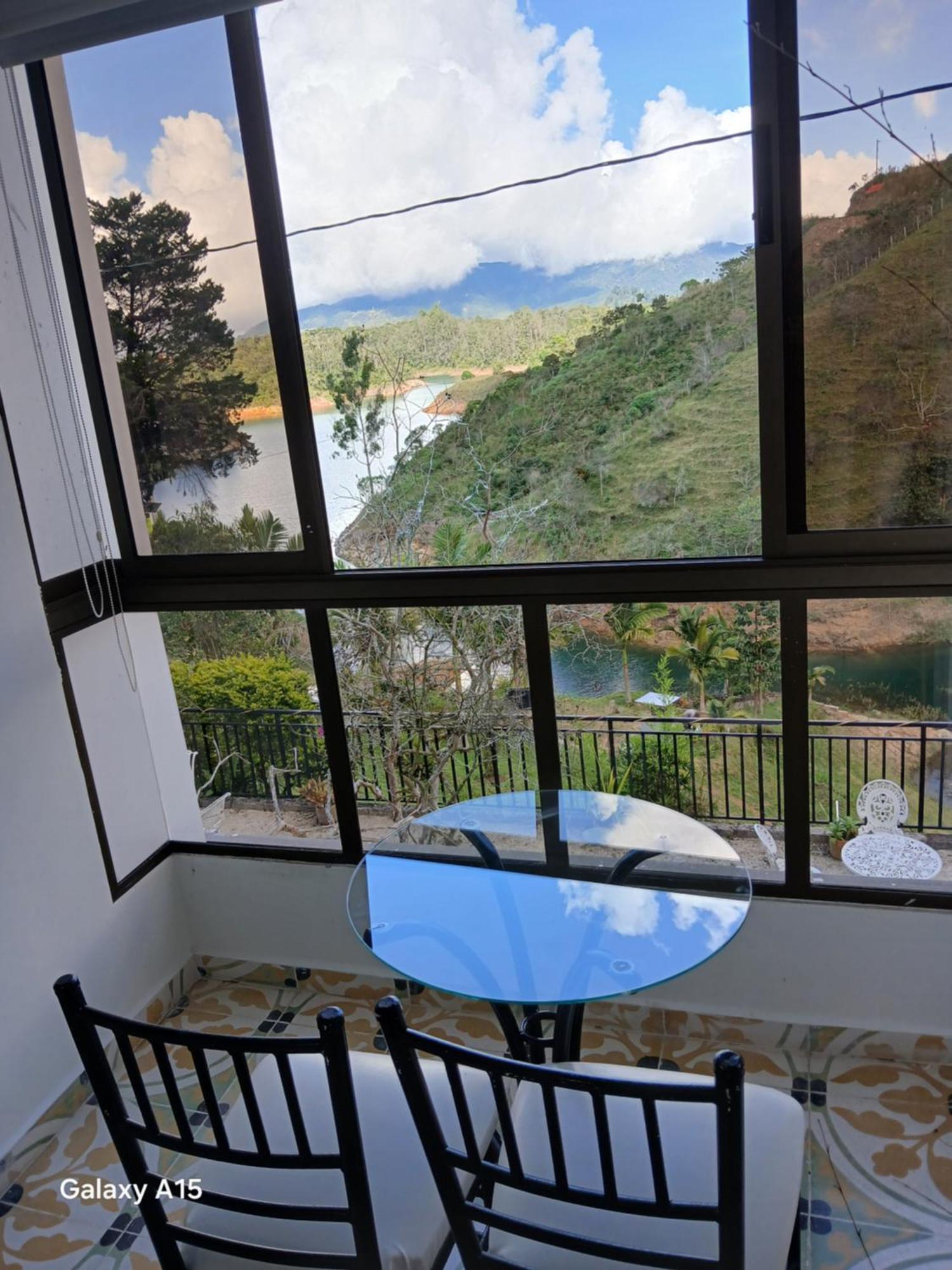 Piedra Del Penol Hotel Guatapé Buitenkant foto